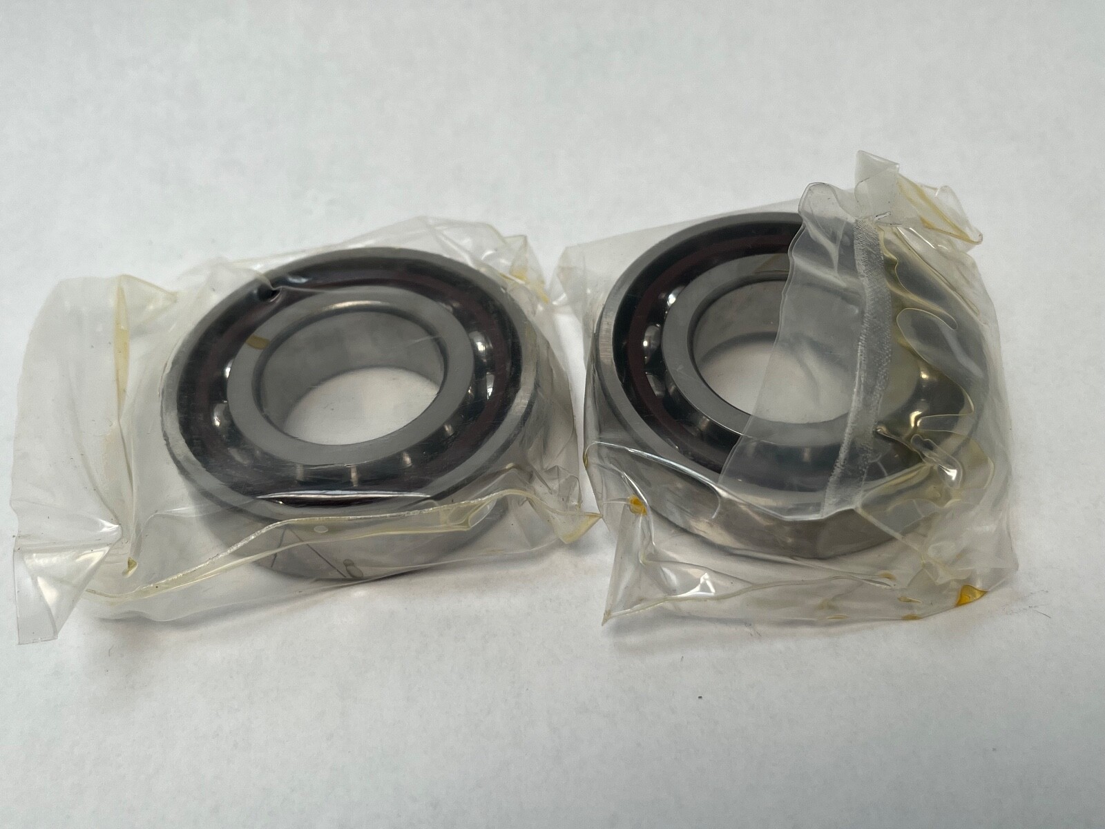 SNR 7206CG1DUJ84 Bearing 30x62x16mm 7206C-T-DUM-P4 7206-C-G1-DU-J84 Germany 2Pcs