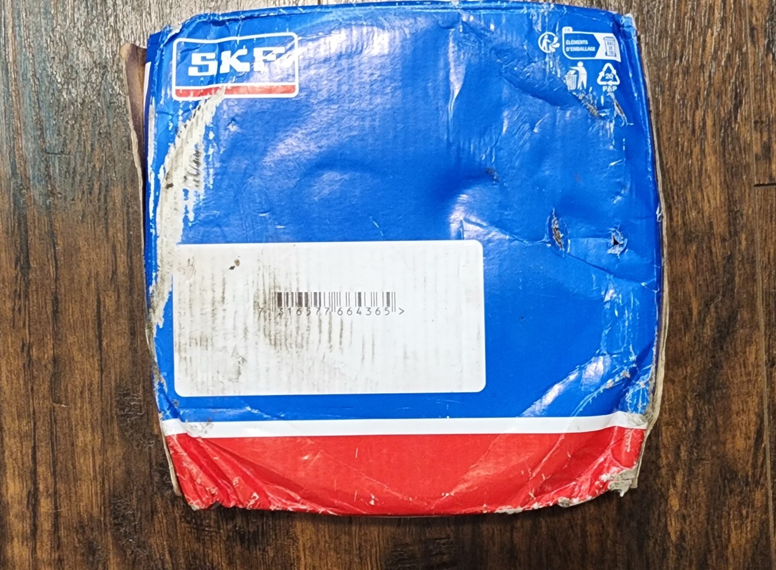 SKF 21315E Explorer Spherical Roller Bearing 75mm ID, 160mm, OD 37mm Width