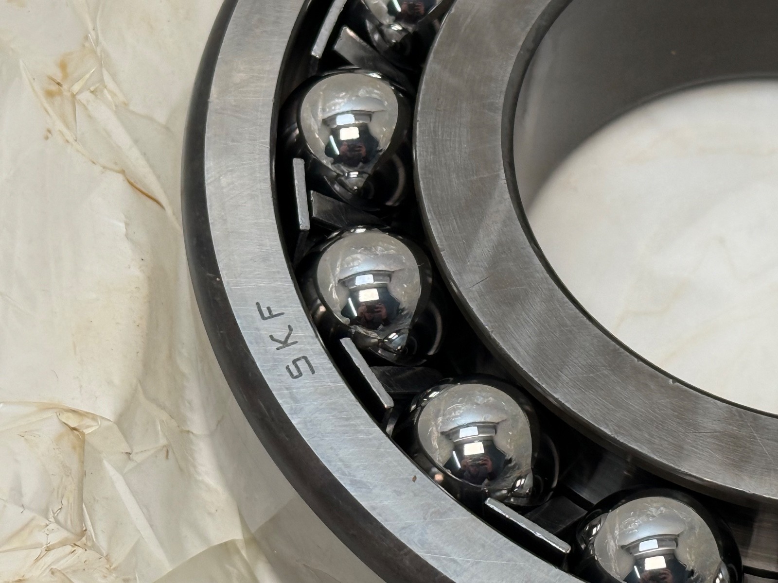 SKF 1318K Self Aligning Bearing 1318 -K 90x190x43 mm