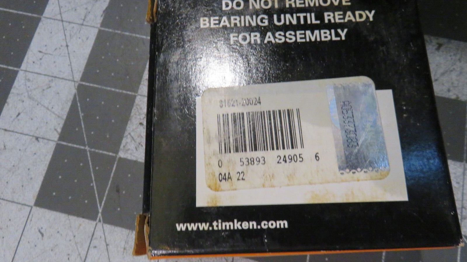 TIMKEN 31521-20024 Tapered Roller Bearing Single Cup 3.0000 in OD 0.9375 in Wide