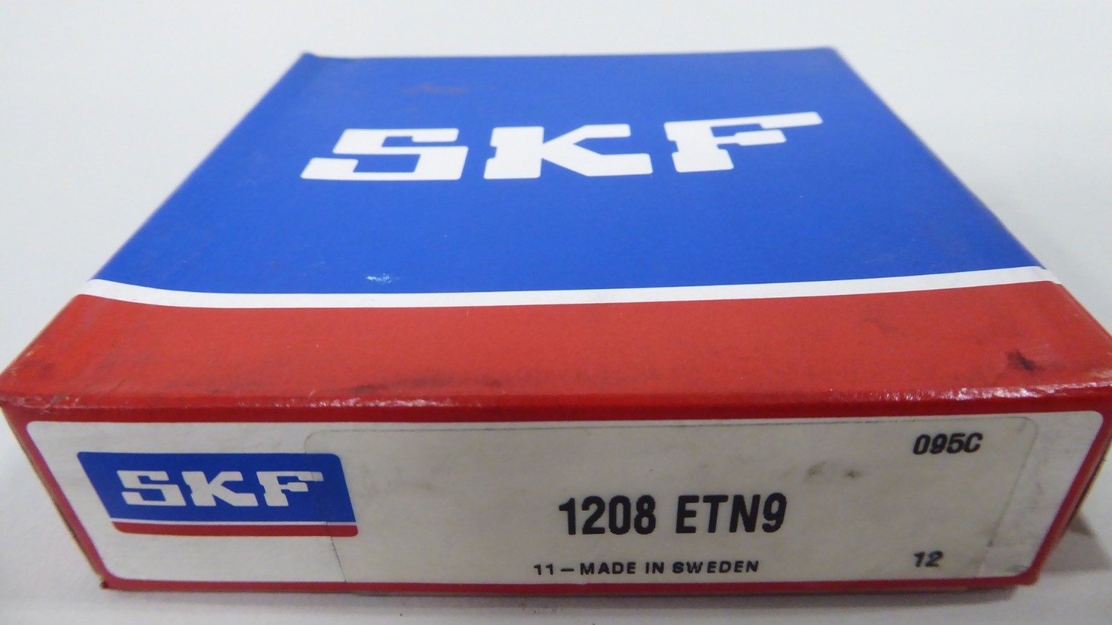 SKF 1208-ETN9 Self-Aligning Ball Bearing 40mm x 80mm x 18mm 1208ETN9 Open