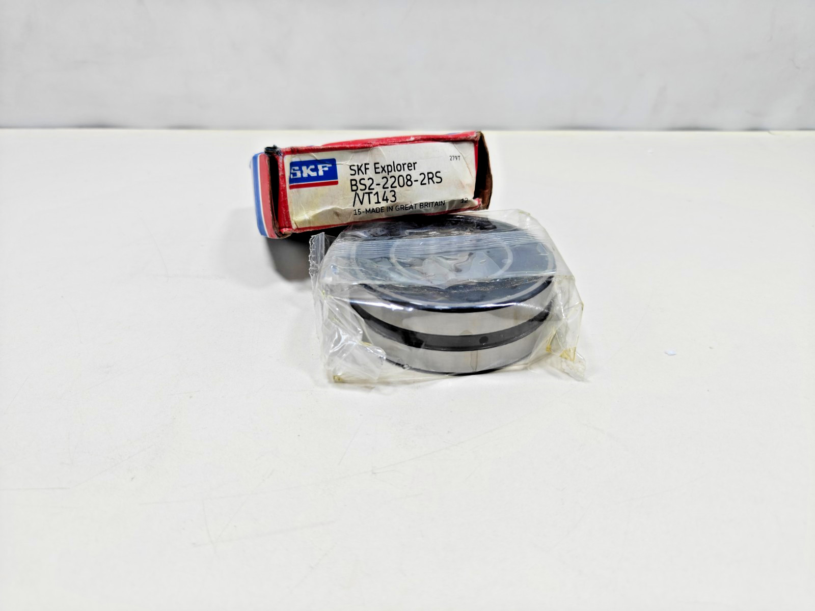 BS2-2208-2RS/VT143 SKF Spherical Roller Bearing SKF BS2 2208 2RS VT143 40x80x28