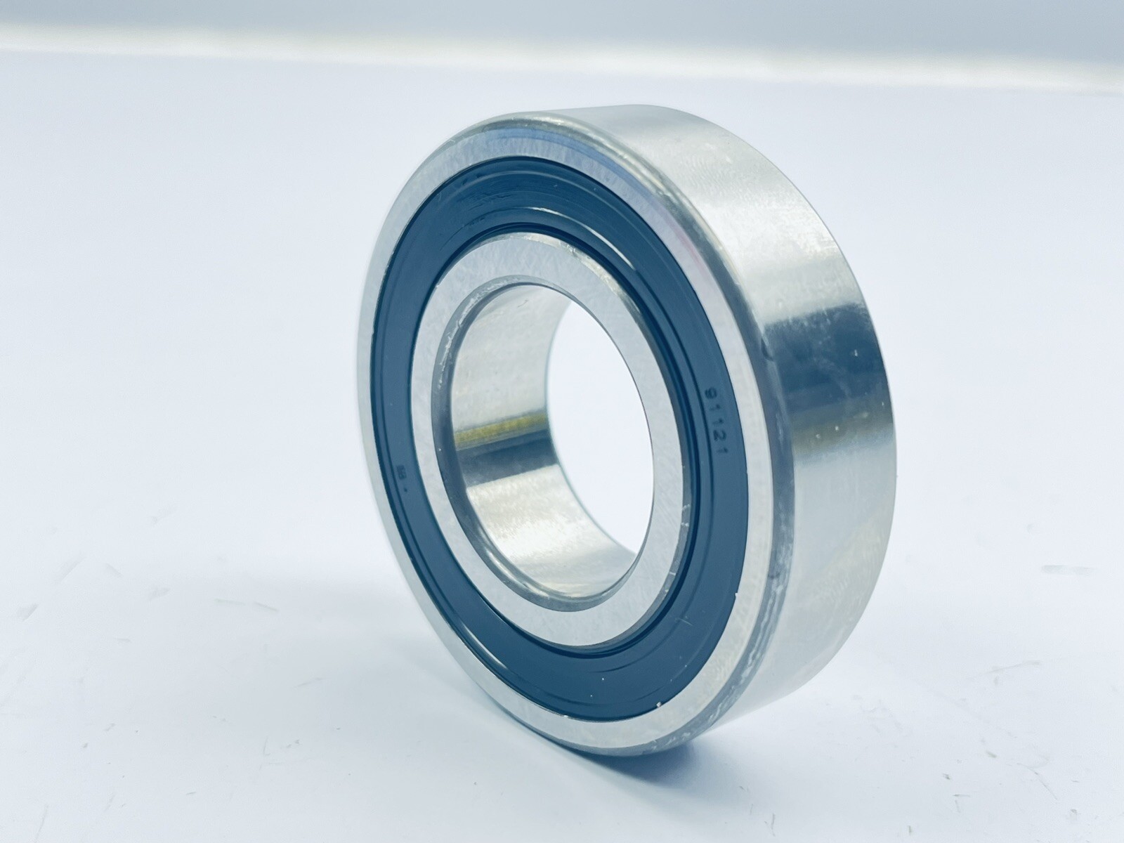 LOT OF 4 SKF 6206-2RS1 DEEP GROOVE BALL BEARING 30mmID 62mmOD 16mmWIDE