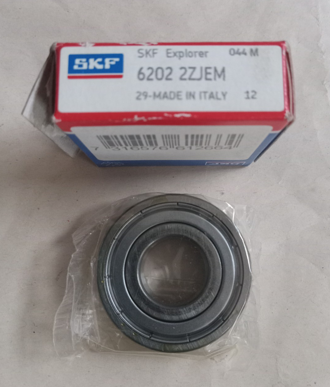 SKF 6202-ZZ 2ZJEM Bearing Size:15x35x11 mm