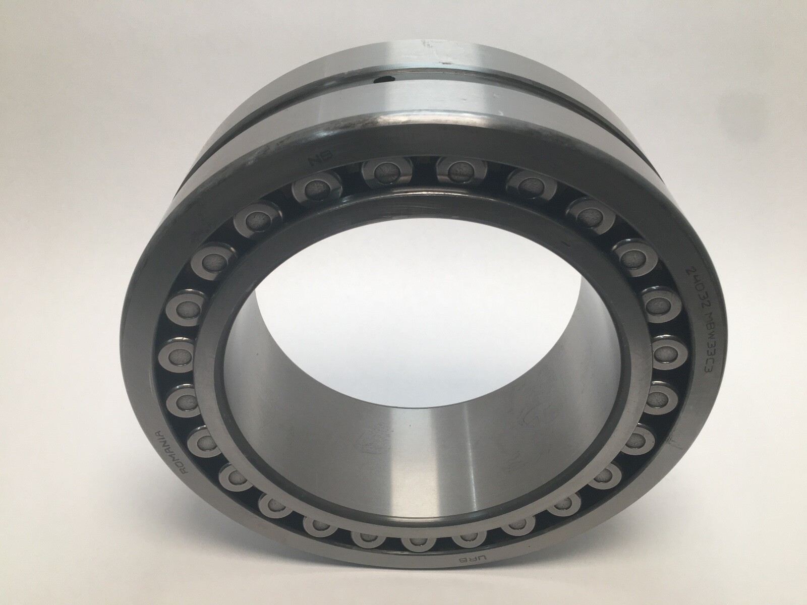 URB 24032MBW33C3 Spherical Roller Bearing 160x240x80 mm 24032 MB W33 C3 Romania