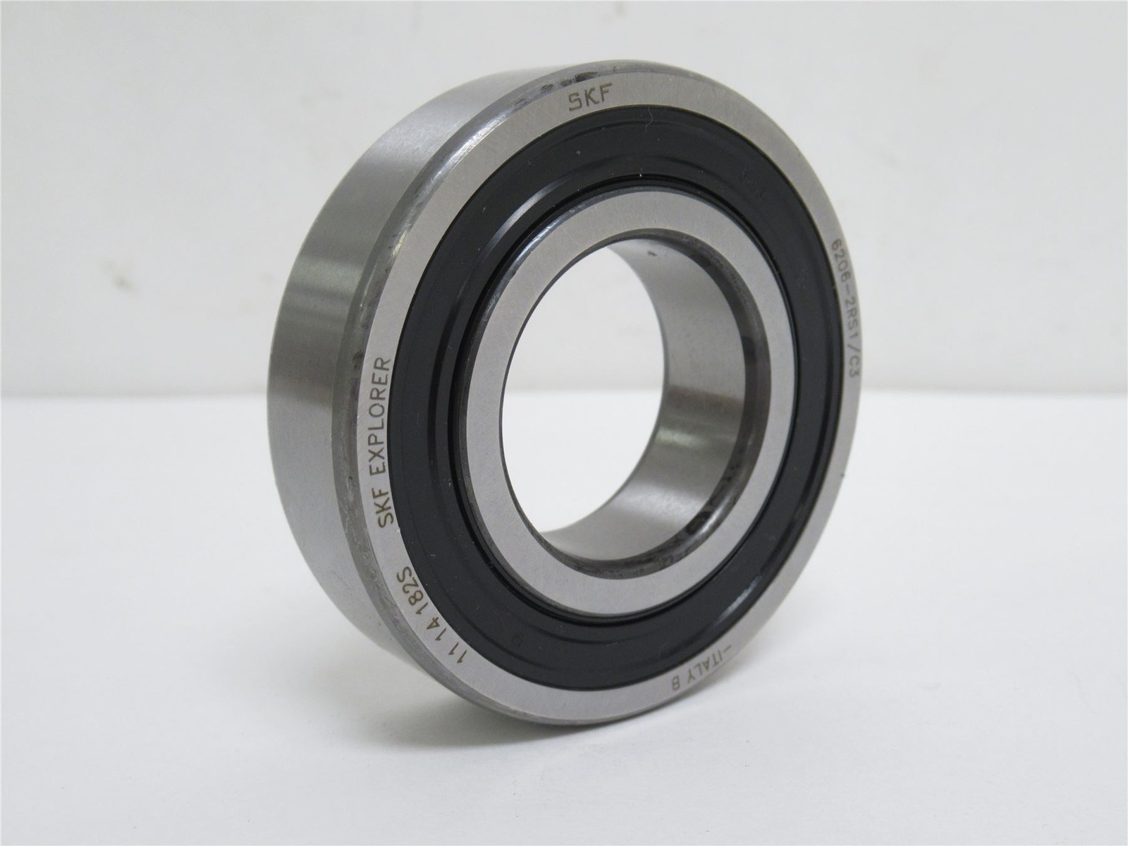 235000 New-No Box; SKF 6206-2RS1-C3 Ball Bearing 30mmID x 62mmOD x 16mm Width