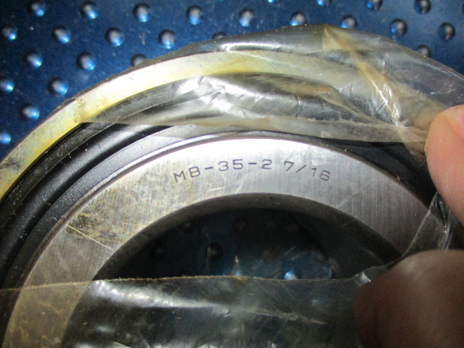 NEW MCGILL BEARINGS MB-35-2 7/16