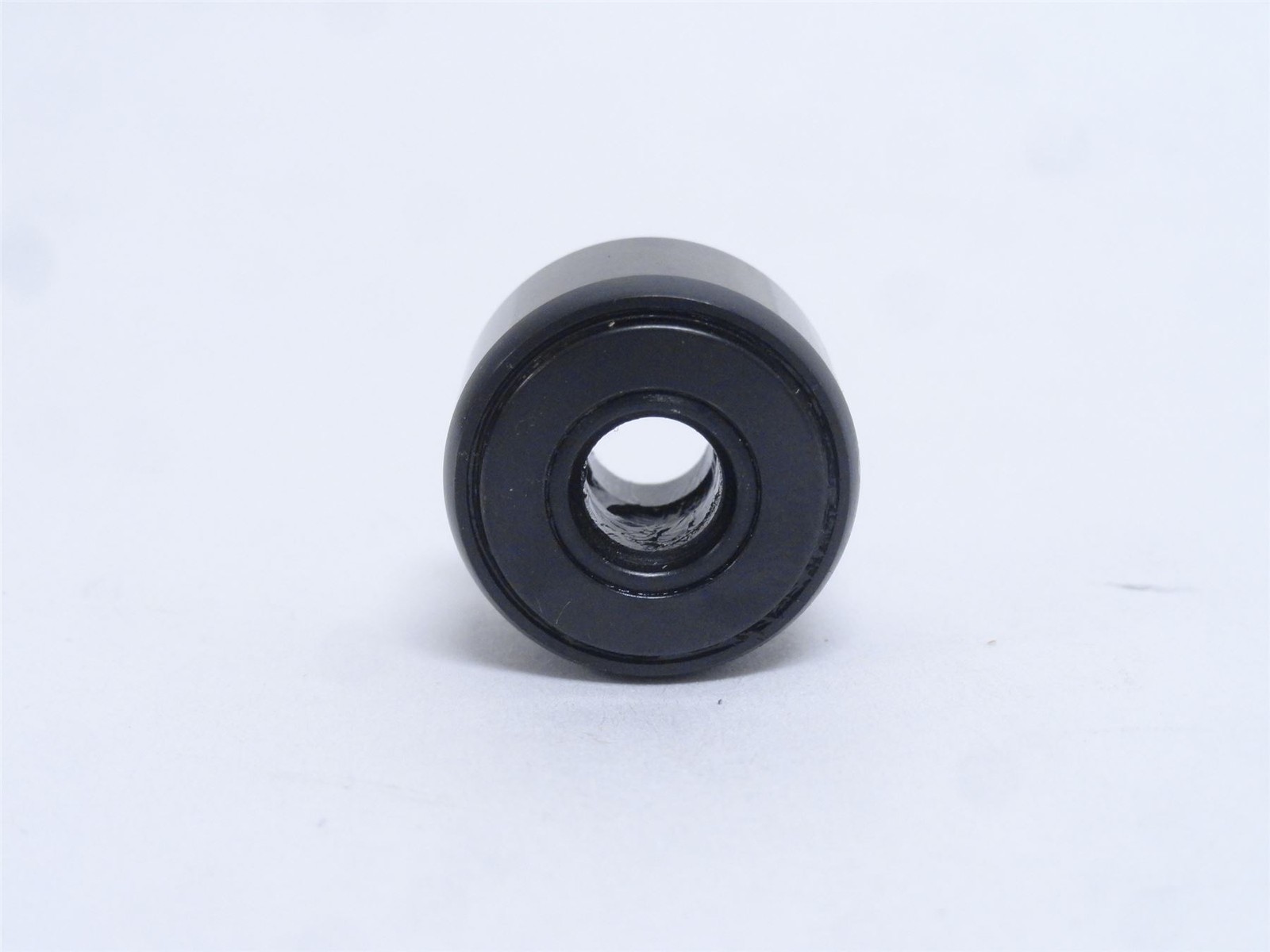 252101 New-No Box; McGill CYR 3/4 S Flat Yoke Roller 1/4″ID x 3/4″OD x 1/2″ W