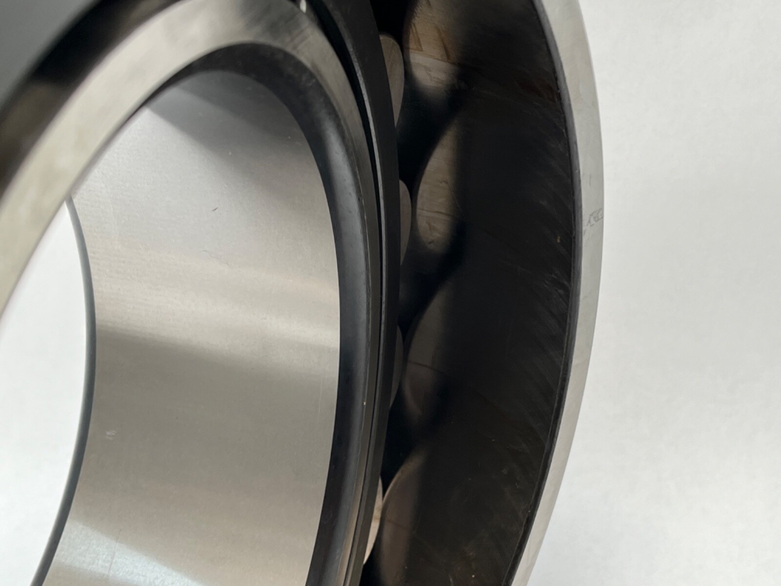 FAG 22234E Spherical Bearing 22234E 22234-E-W33 170x310x86 mm