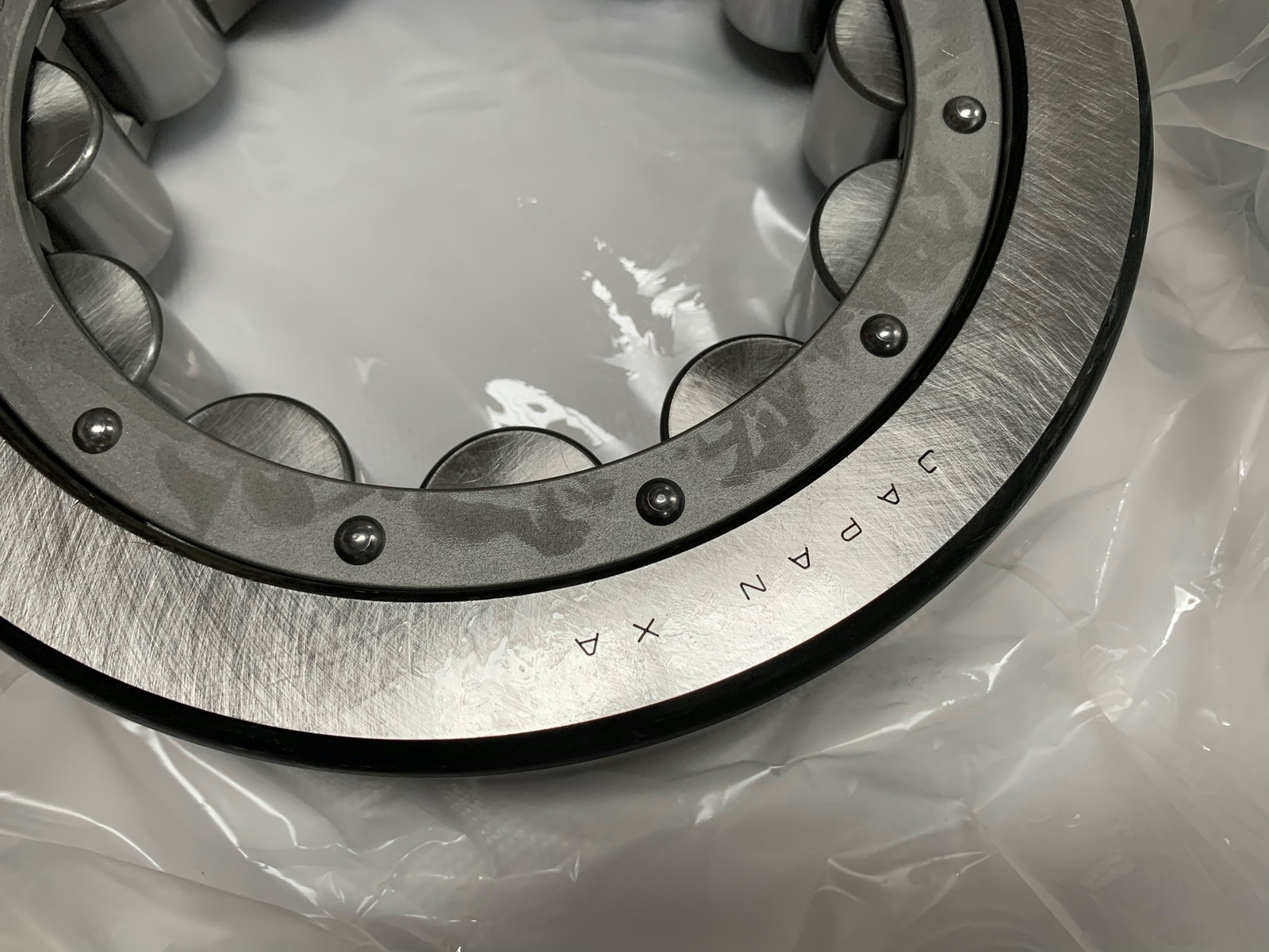 NTN Cylindrical Roller Bearing 419A NH419AV2 HJ419A 96x240x55mm Japan