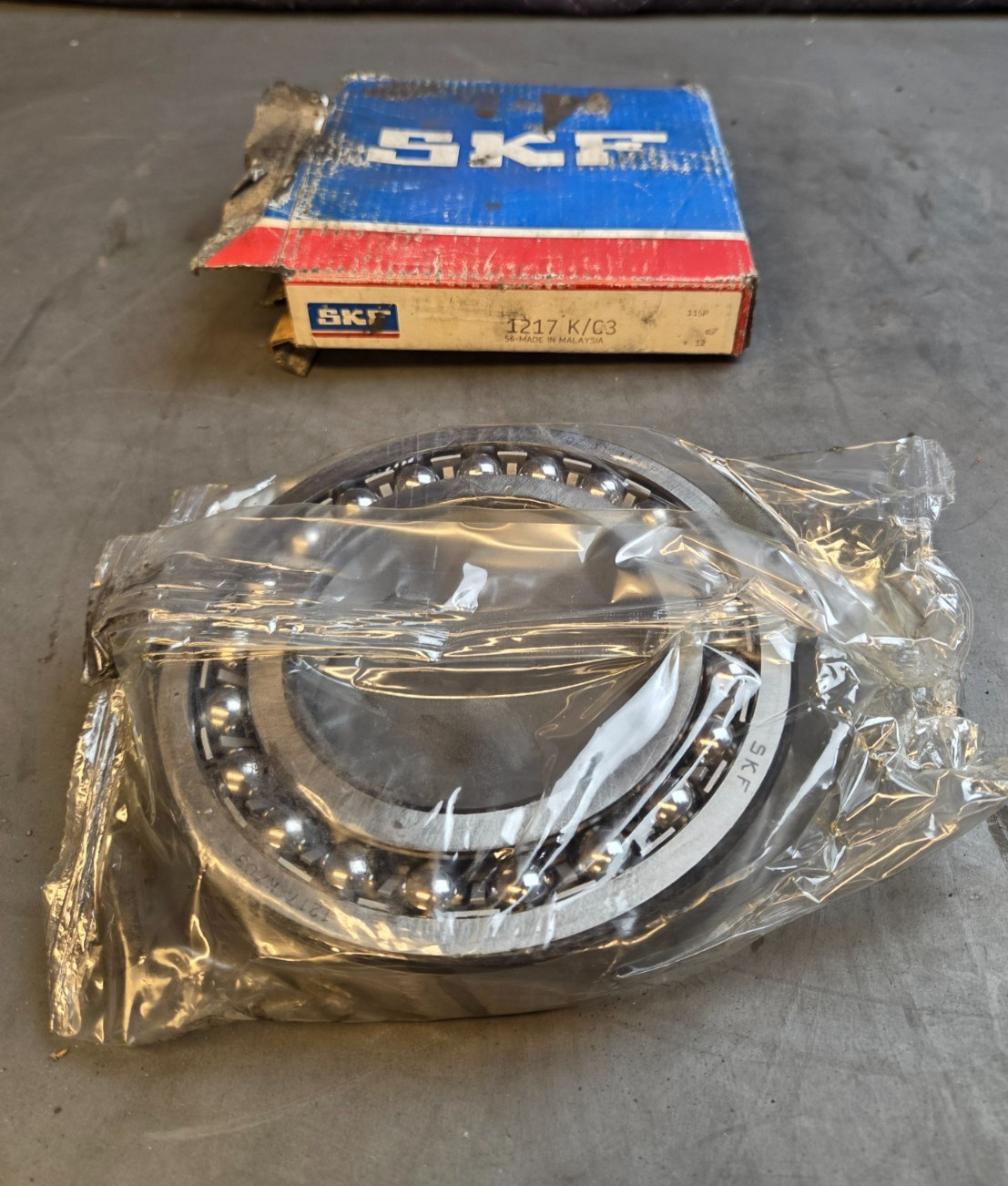 Lot of 3 SKF 1217 K/C3 self aligning ball bearings
