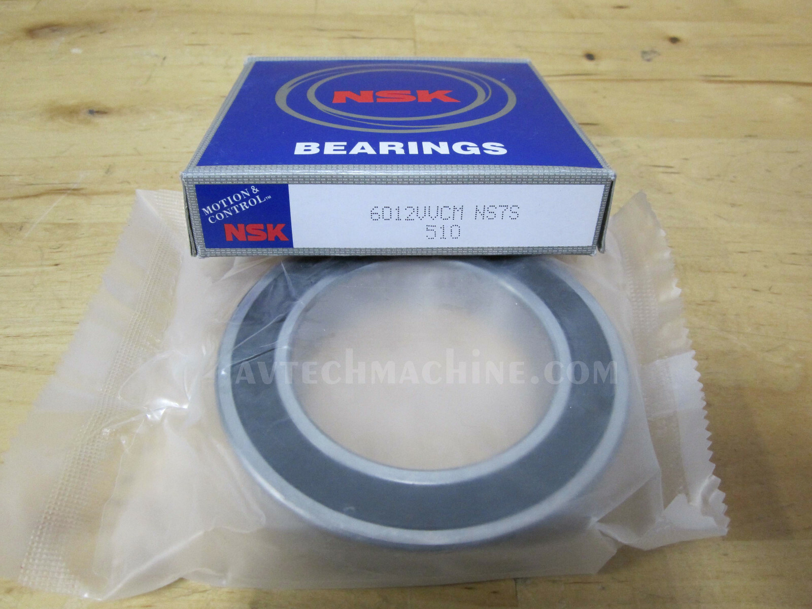 6012VV NSK Deep Groove Ball Bearing 60x95x18mm