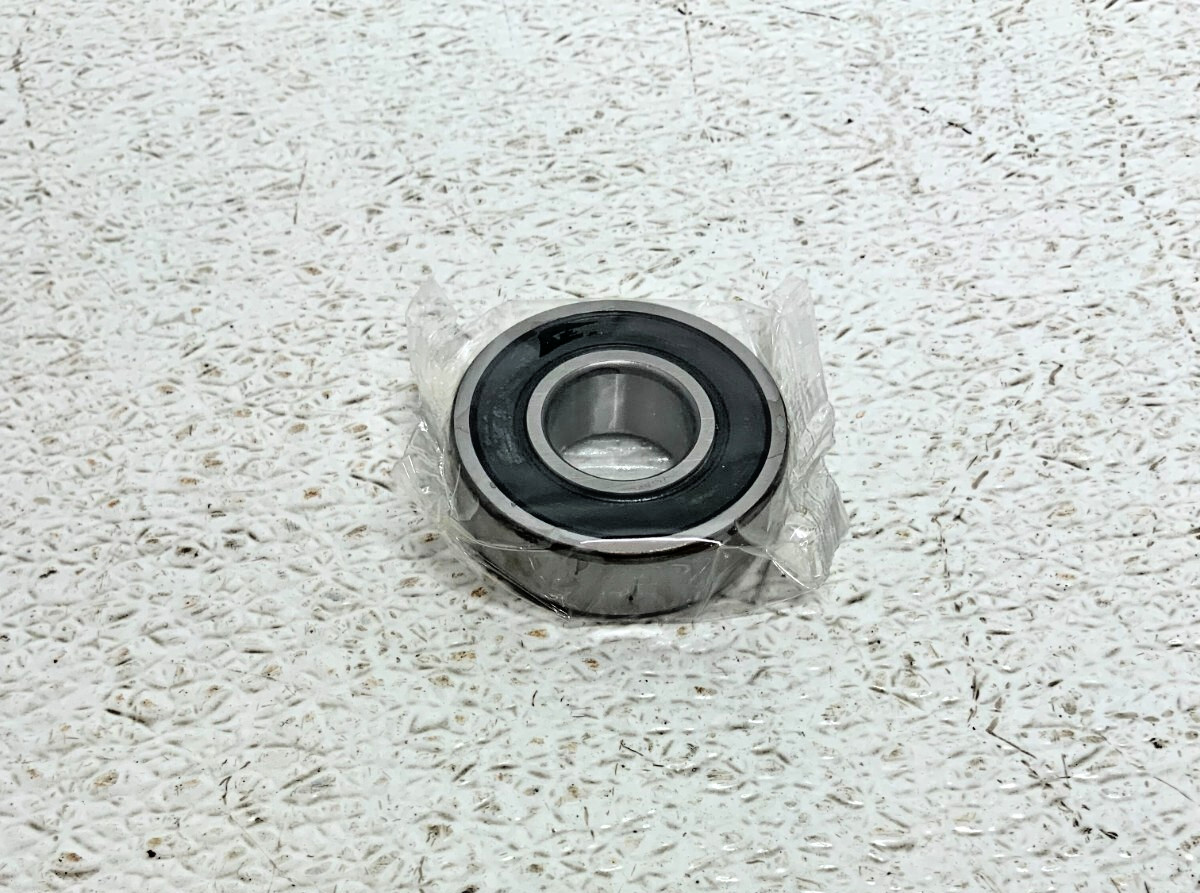 NEW Mixed Lot of 8 SKF 6203 2RSJEM 608 6206 2ZJEM Deep Groove Ball Bearing 256D