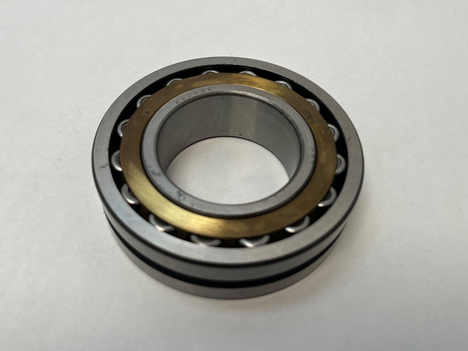 SKF 22209CYW33 Spherical Bearing 45x85x23 mm 22209-C-Y-W33 USA