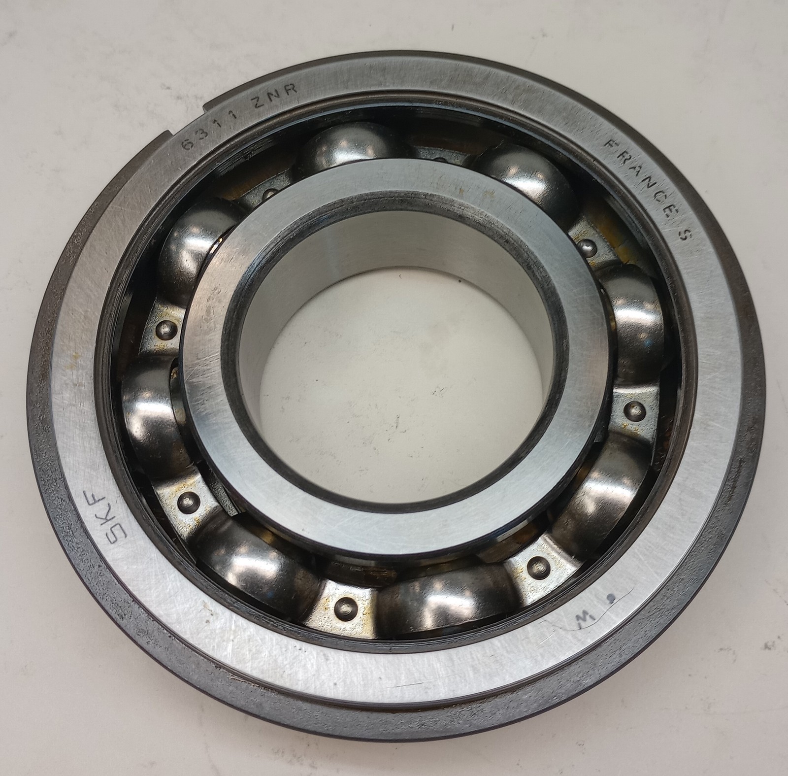 SKF 6311 ZNR Ball Bearing Deep Groove 55mm ID X 120mm OD X 29mm W 6311-ZNR