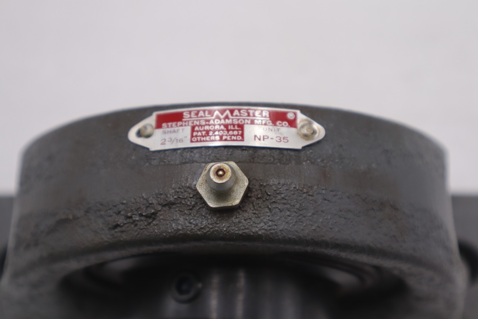 NEW OPEN BOX SEALMASTER NP-35 PILLOW BLOCK BEARING BORE: 2-3/16″ STOCK 2152-A