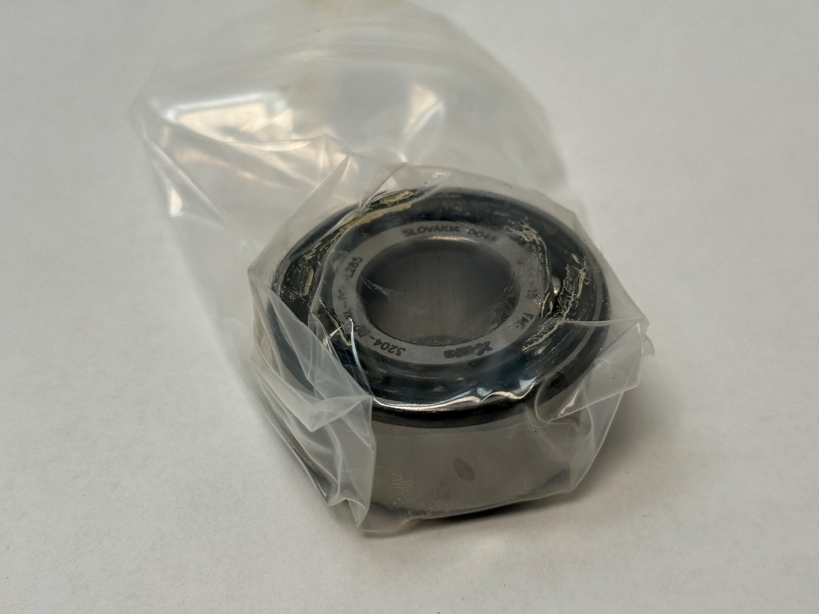 FAG 3204-BD-XL-TVH Bearing 5204 3204B 3204-BD-XL-TVH-L285 20mmx47mmx13/16″