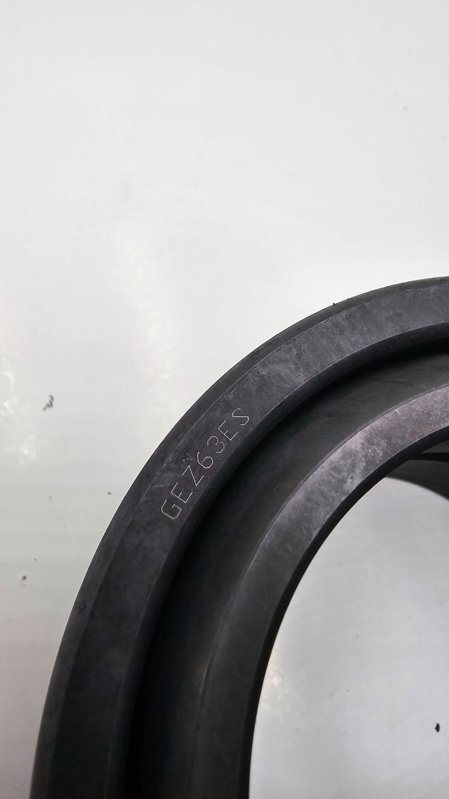 KGBAL 2.50″ Bore Dia x 3.93″ Outer Dia Spherical Plain Radial Bearing GEZ63ES