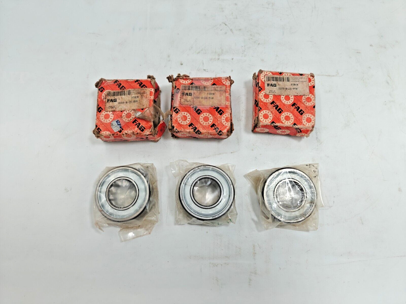 3205B 2Z TVH FAG Double Row Angular Contact Bearing 3205-B-2Z-TVH 25x52x20.6mm