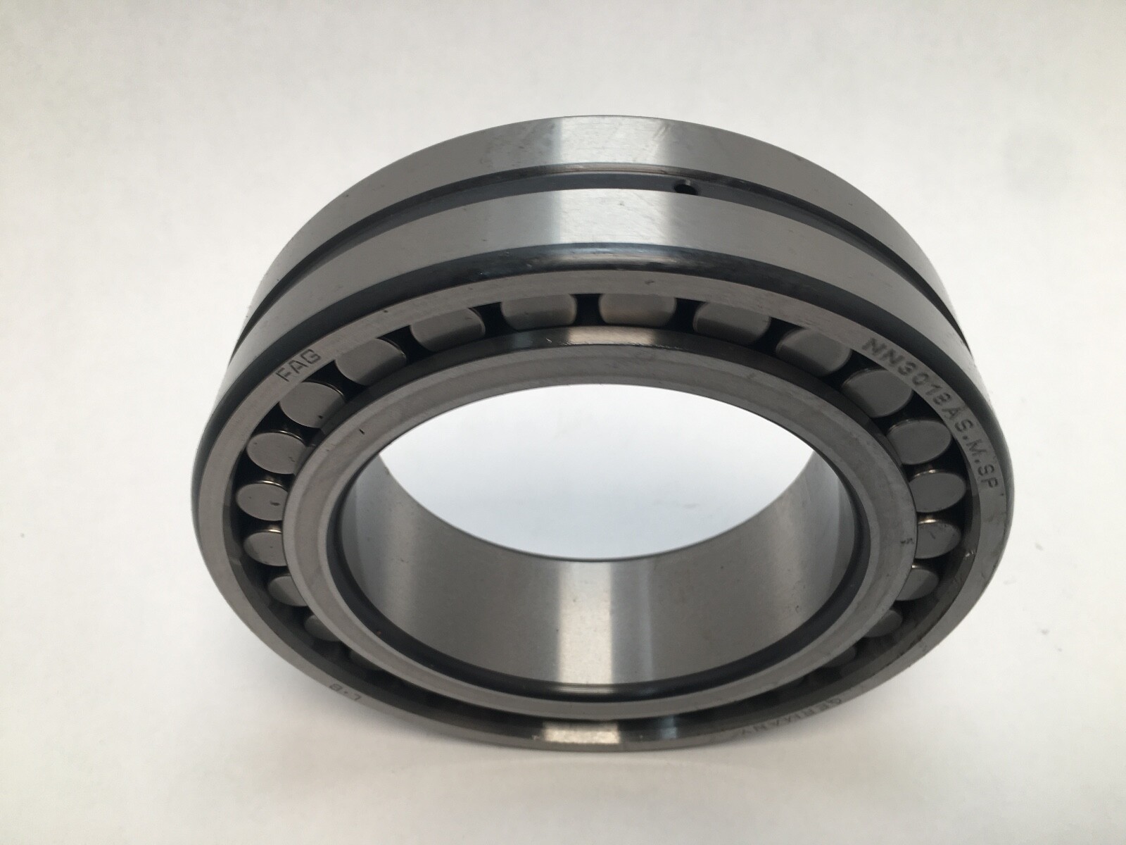 FAG NN3018ASM.SP Bearing 90x140x37 mm NN3018 NN-3018-AS-M-SP-W33 Germany