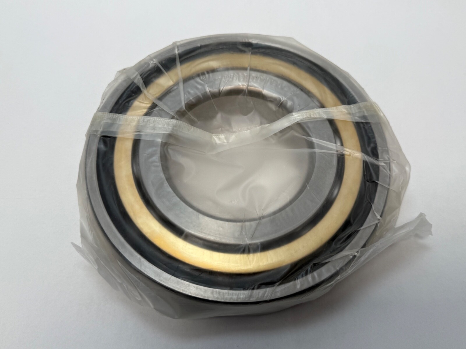 NSK 7317BEAMRSUGAP6 Bearing 7317B-EA-MR-SU-GA-P6 7317-B-MB-SUL-P6 85x180x41 mm