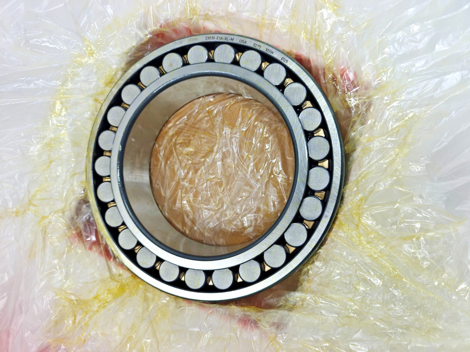 23030-E1A-XL-M FAG X-Life Spherical Roller Bearing FAG 23030 E1A M 150x225x56mm