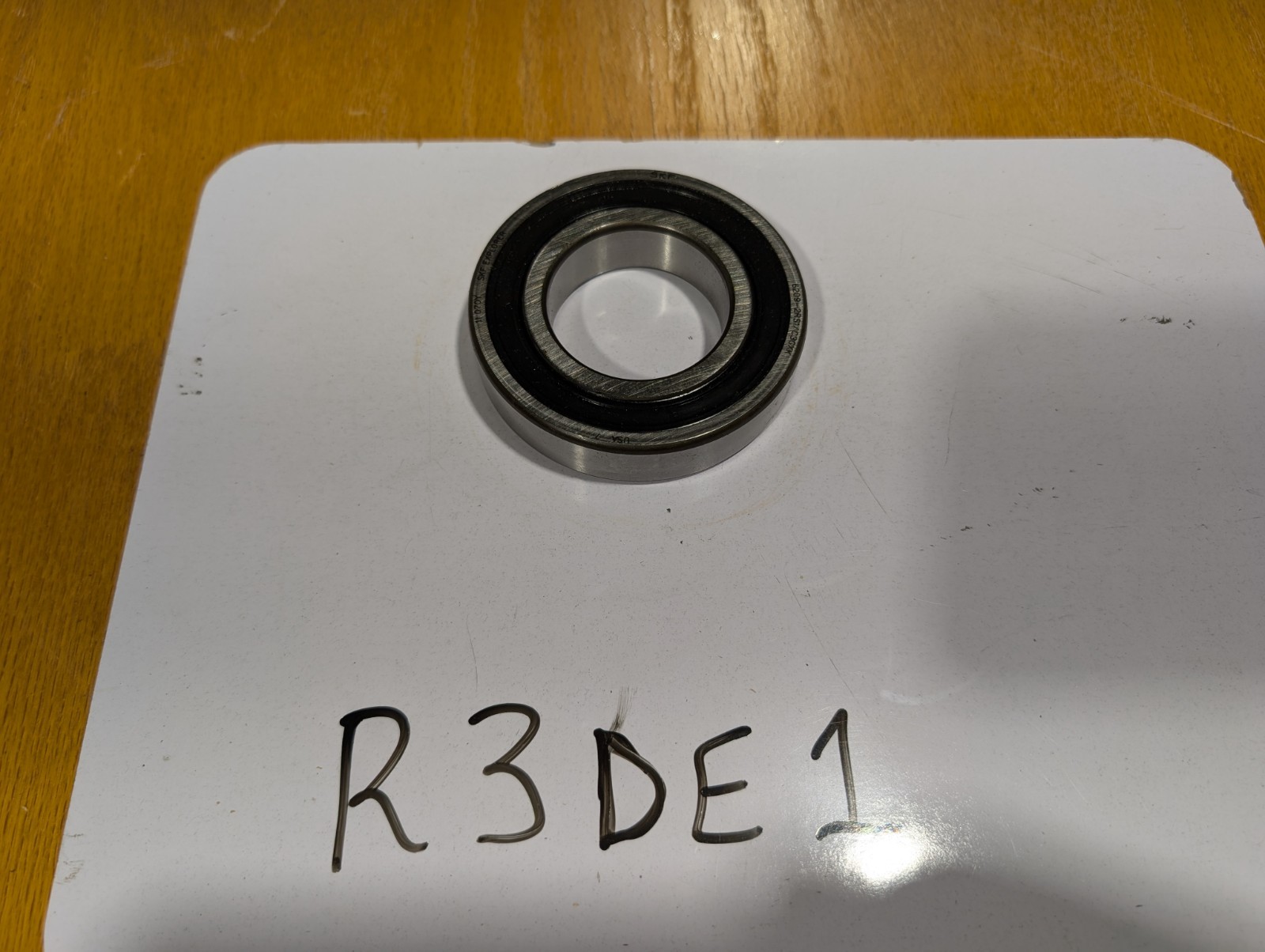 6209-2RS1 SKF Sealed Bearing (R3DE1)