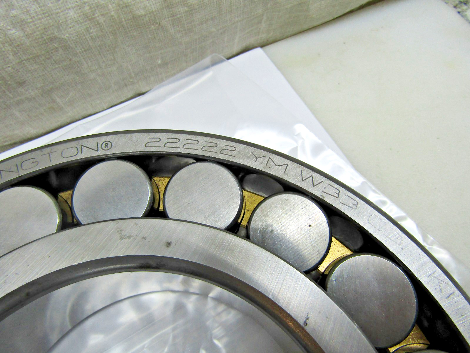 Timken 22222YM W33 C3 110mmX 200mmX 53mm Spherical Roller Bearing