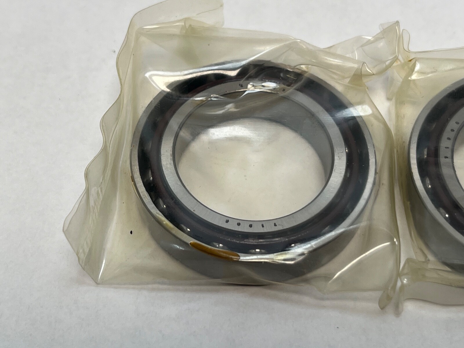 SNR 71906HDUJ74 Bearing 30x47x9mm 7906-E-T-DUL-P4 71906-H-DU-J74 France 2 Pcs