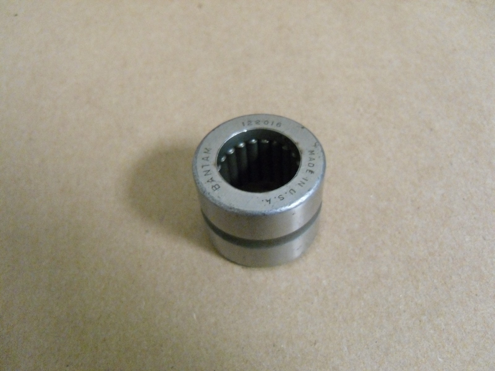 122016 NEEDLE BEARING 1-1/4″ OUTSIDE DIAMETER, 1″ LONG