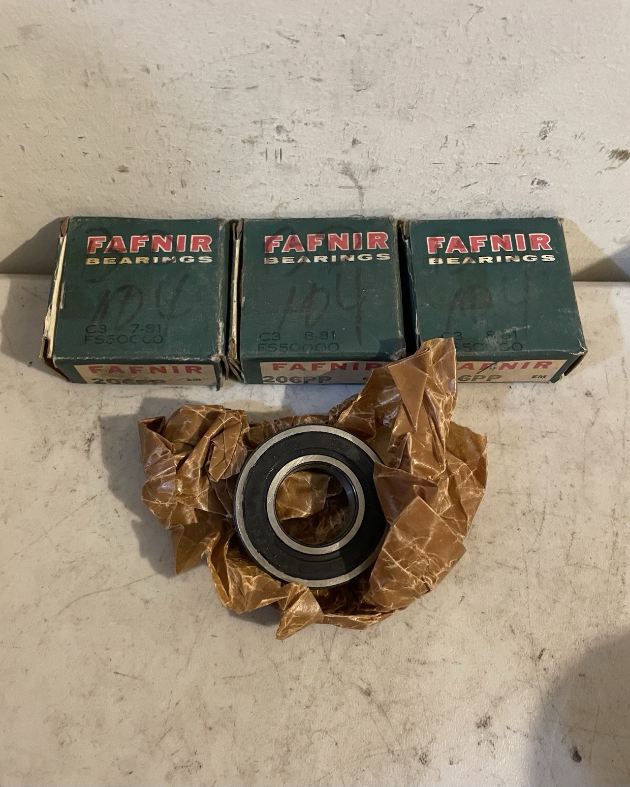 Lot Of 3! Fafnir 206PP 30mm X 62mm X 16 mm Sealed Bearing