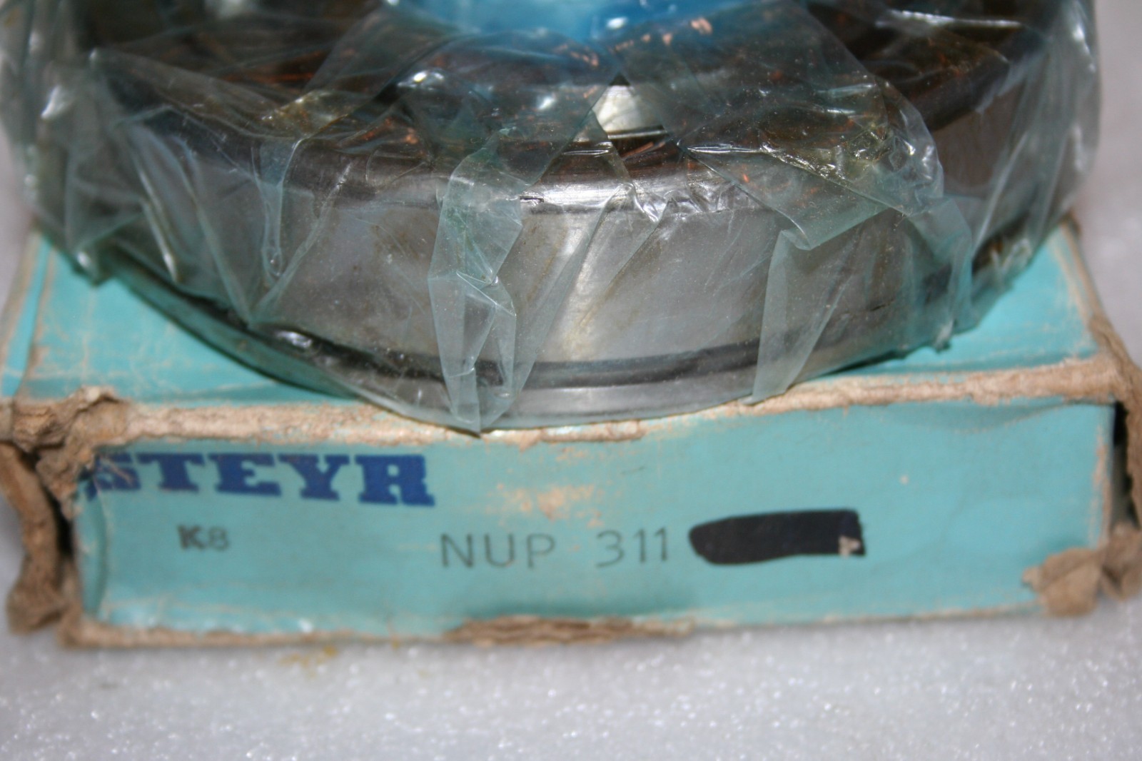 STEYR NUP-311 N/ZS Cylindrical Roller Bearing w/Snap Ring Slot * NEW *