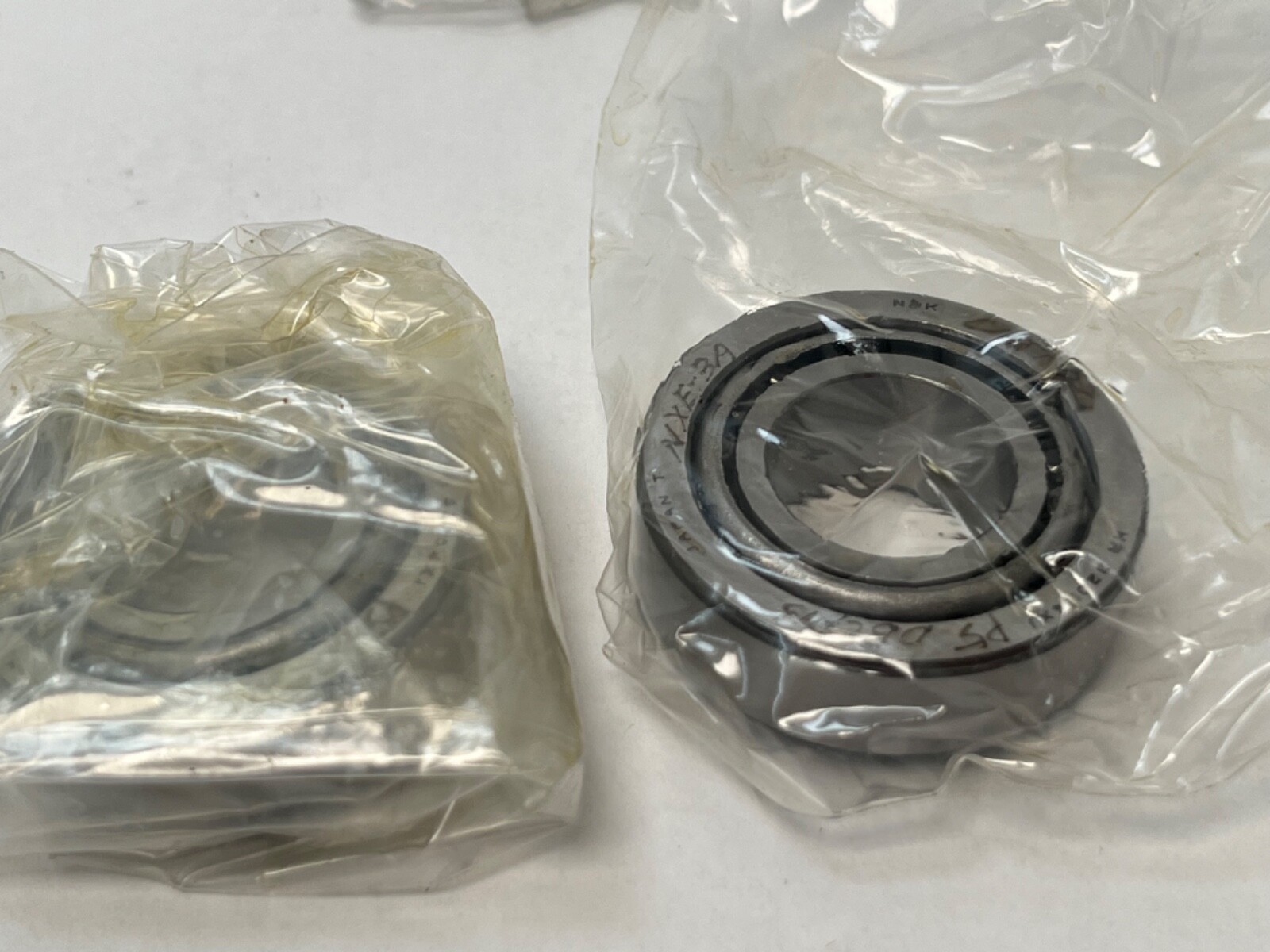 NSK HR32004XJP5DB+KL Bearing Dual Cone&Cup HR-32004-XJ-P5 20mm ID 42mm OD