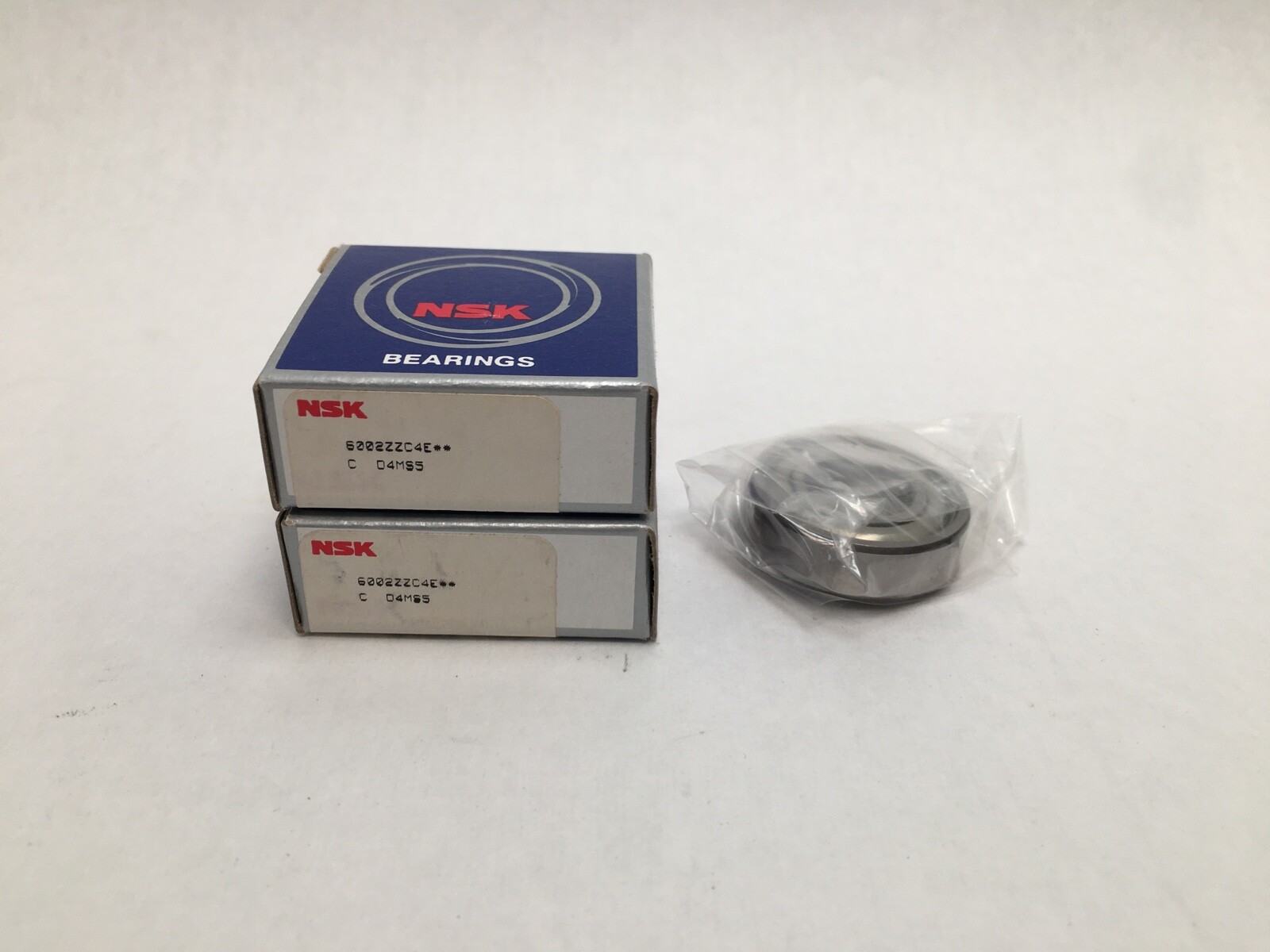 NSK 6002ZZC4 Bearing Metal Seals 15x32x9 mm 6002 ZZ C4 E 6002ZZ 6002Z USA 2pcs
