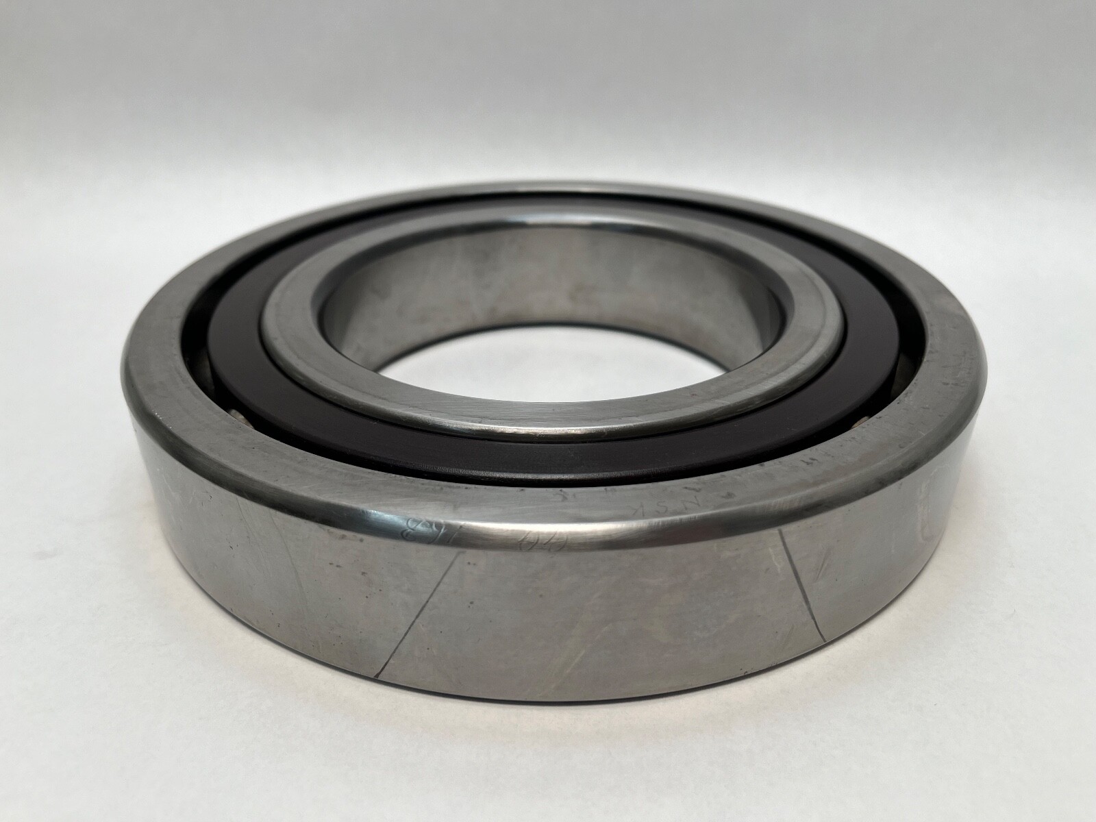NSK 7224CDBP5-1/2PR Angular Bearing 120x215x40 mm 7224C 7224-C-DB-P5 Japan
