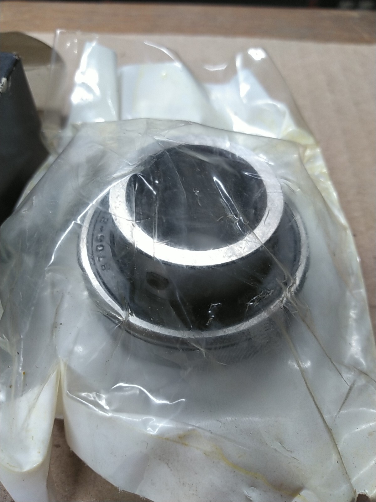 The General 8706-88 Setscrew-Locking Ball Bearings 1″ Bore 2″ OD