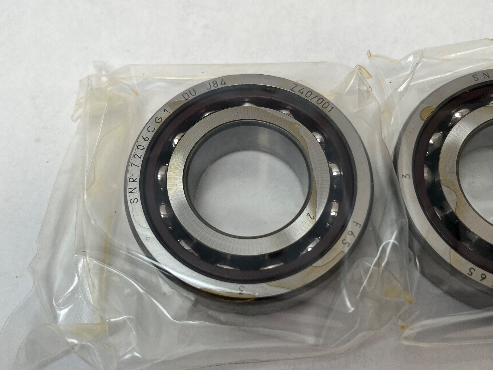 SNR 7206CG1DUJ84 Bearing 30x62x16mm 7206C-T-DUM-P4 7206-C-G1-DU-J84 Germany 2Pcs