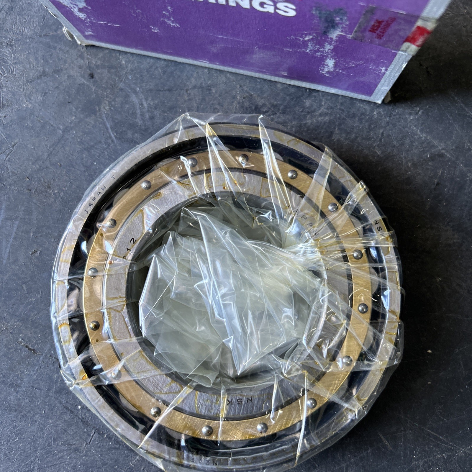 NSK N212MC3 – Cylindrical Roller Bearing (NEW)