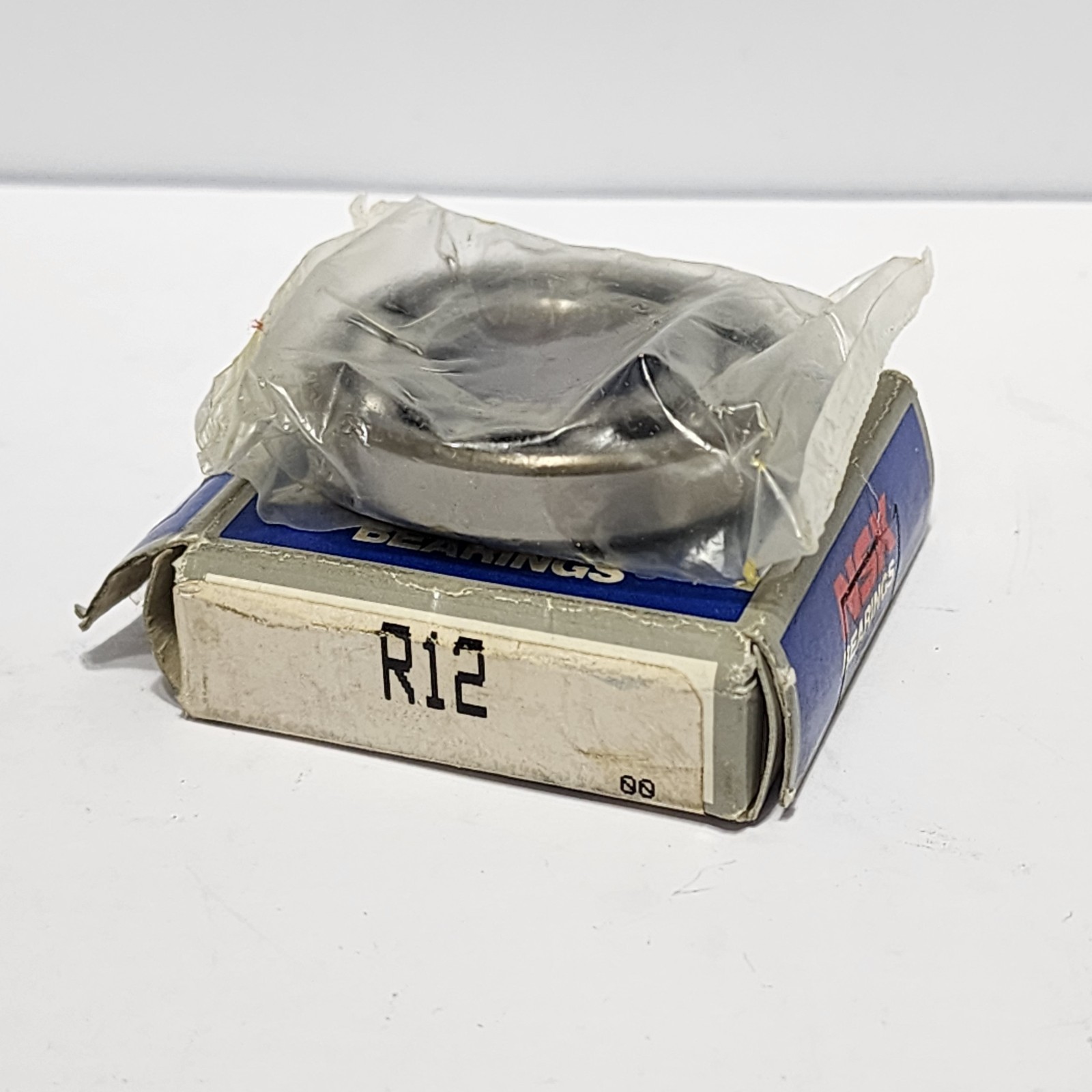 R12 NSK Radial Ball Bearing 0.7500 in ID 1.6250 in OD 0.4375 in Wd
