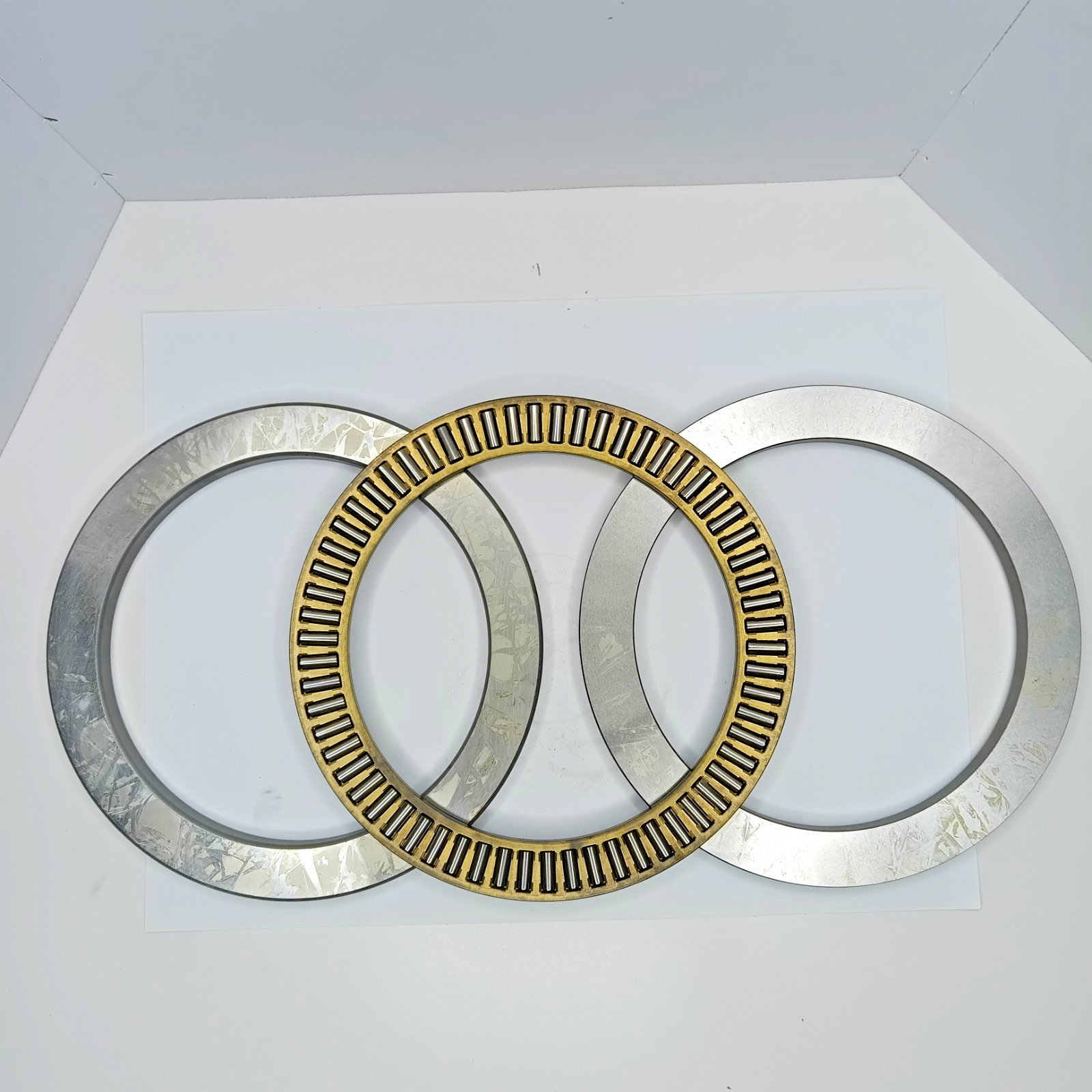 Thrust Needle Roller Bearing Set 203648 CT 2.25″ ID 3.00″ OD New Open Box