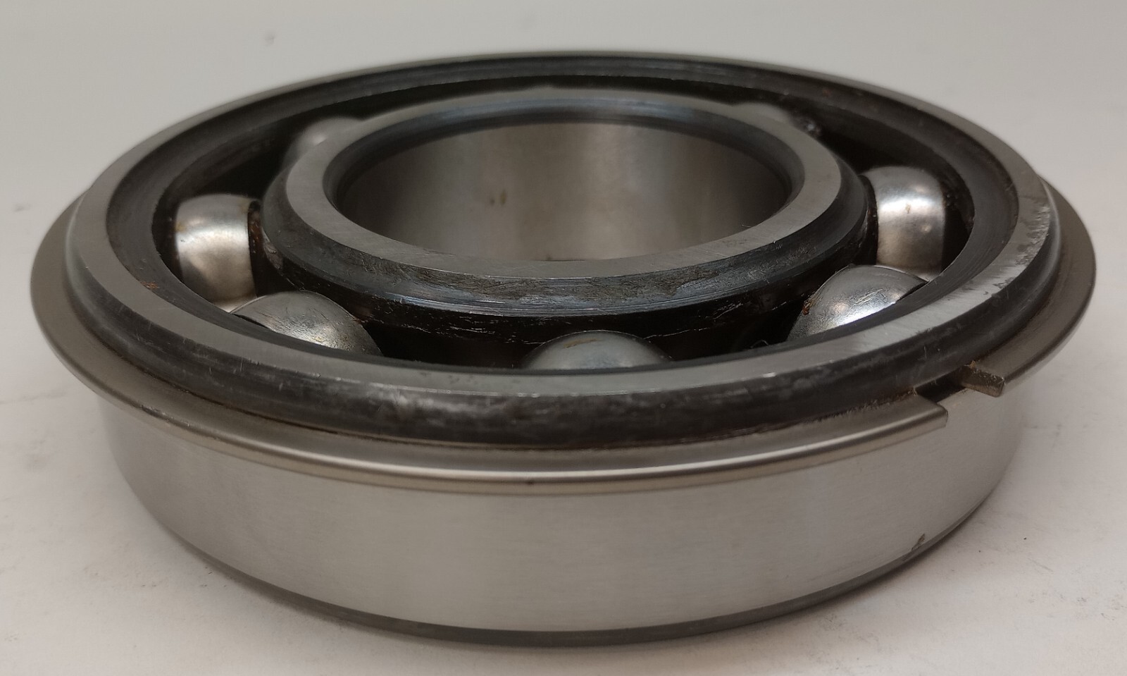 SKF 6313 C3 Snap Ring Ball Bearing Deep Groove 65mm ID X 140mm OD X 33mm W