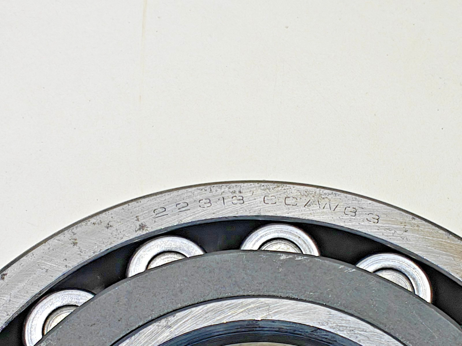 22313 CC/W33 SKF Spherical Roller Bearing 22313CC/W33 Straight Bore 65x140x48mm