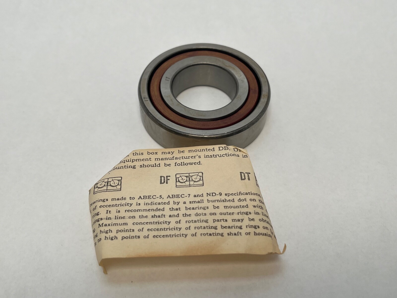 NDH Q20206DTL3A Bearing 30x62x16 mm 7206-C Q-20206-DTL-3-A USA 2 Pcs