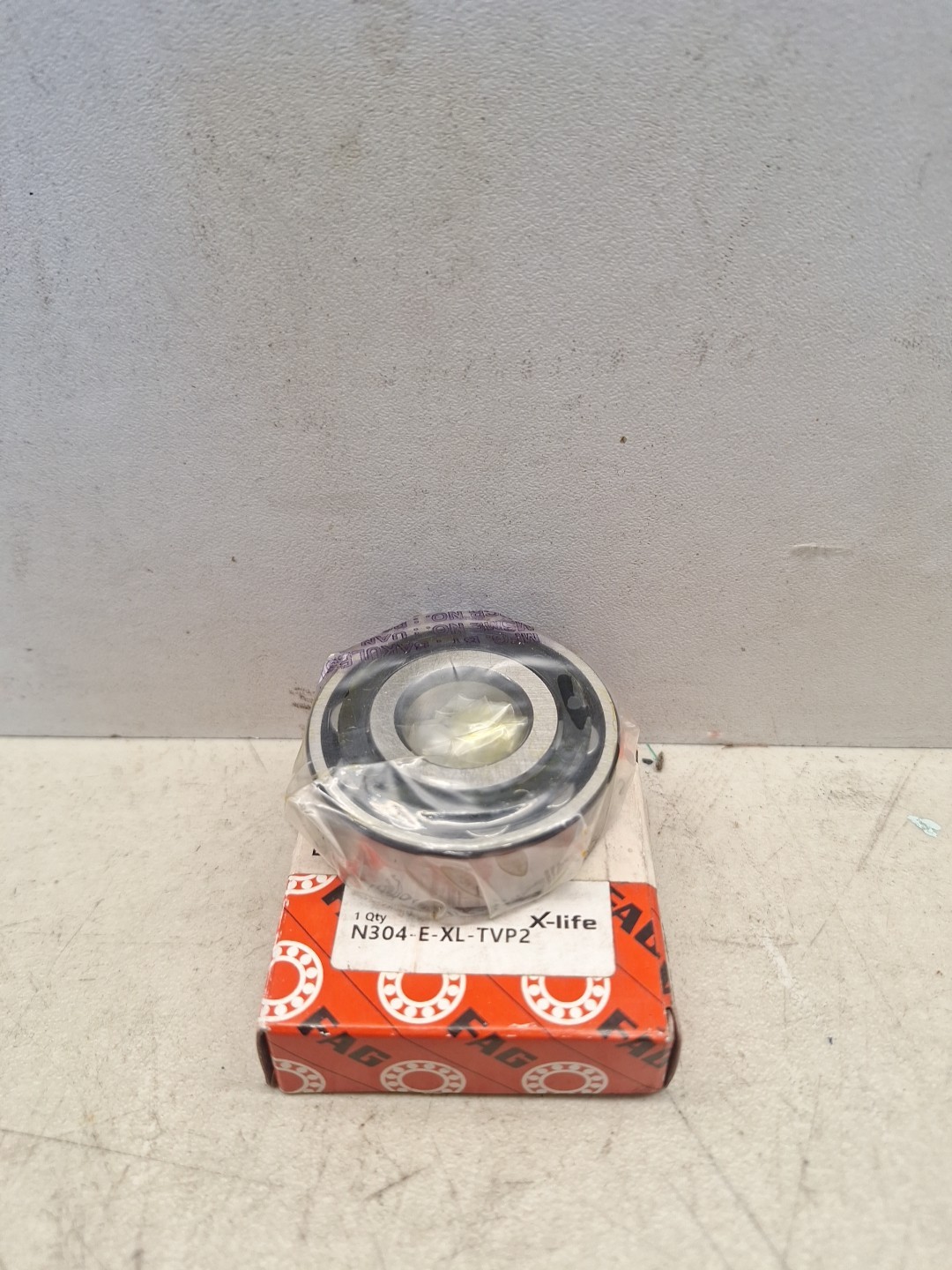 FAG N304-E-XL-TVP2 Cylindrical Roller Bearing