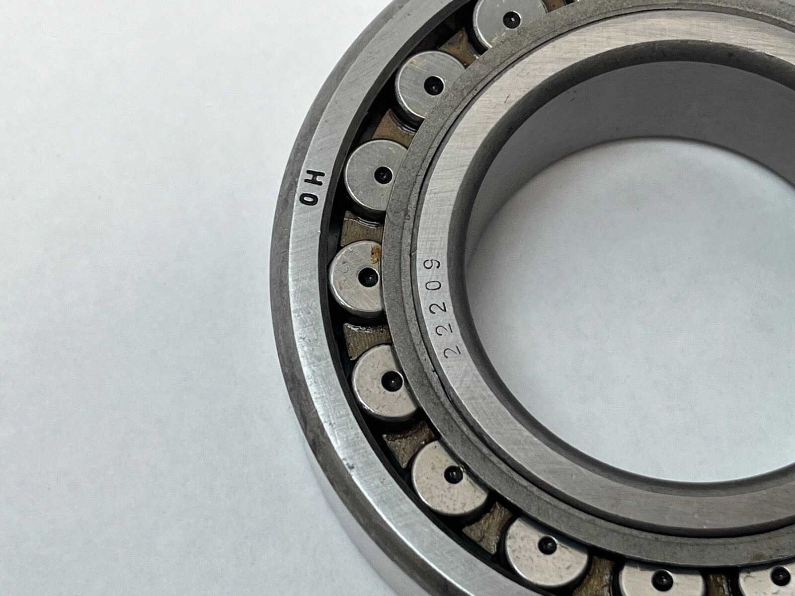 SKF 22209M Spherical Bearing 45x85x23 mm 22209-M Canada