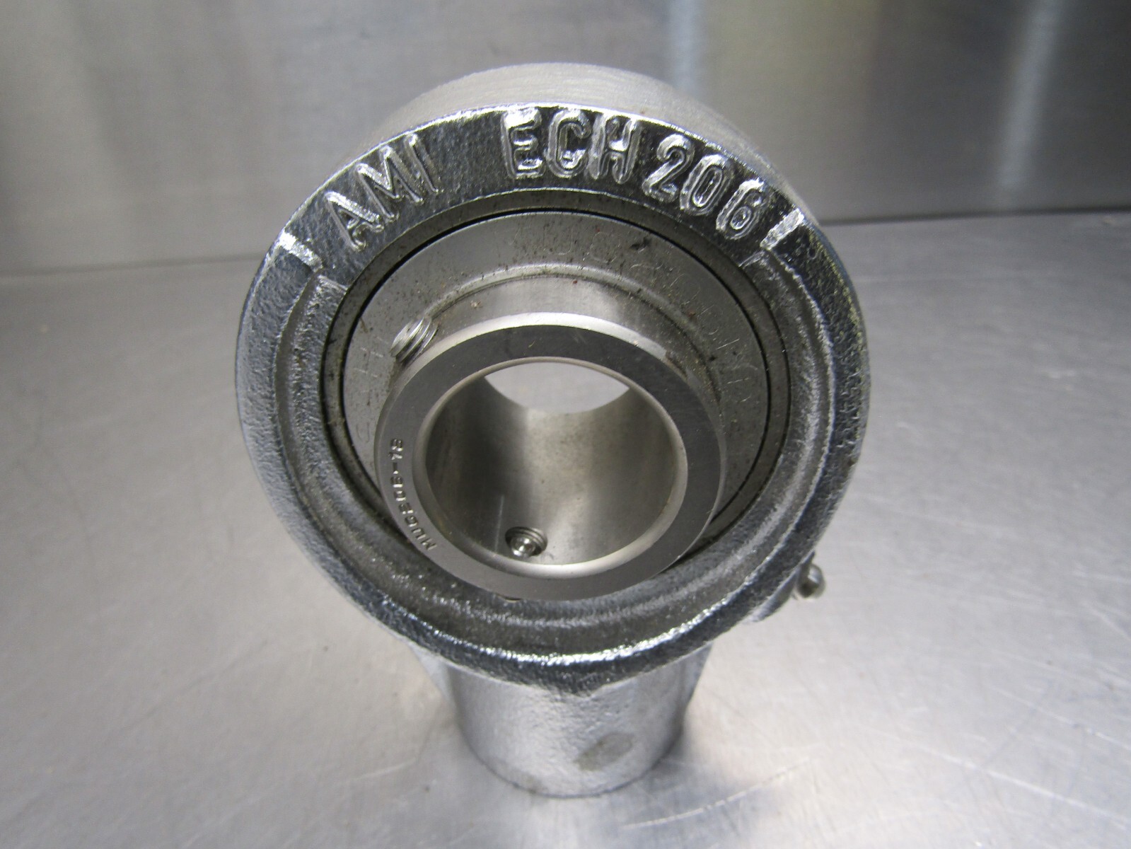 AMI ECH206 Take-up Bearing W/ Asahi MUC206FD Insert