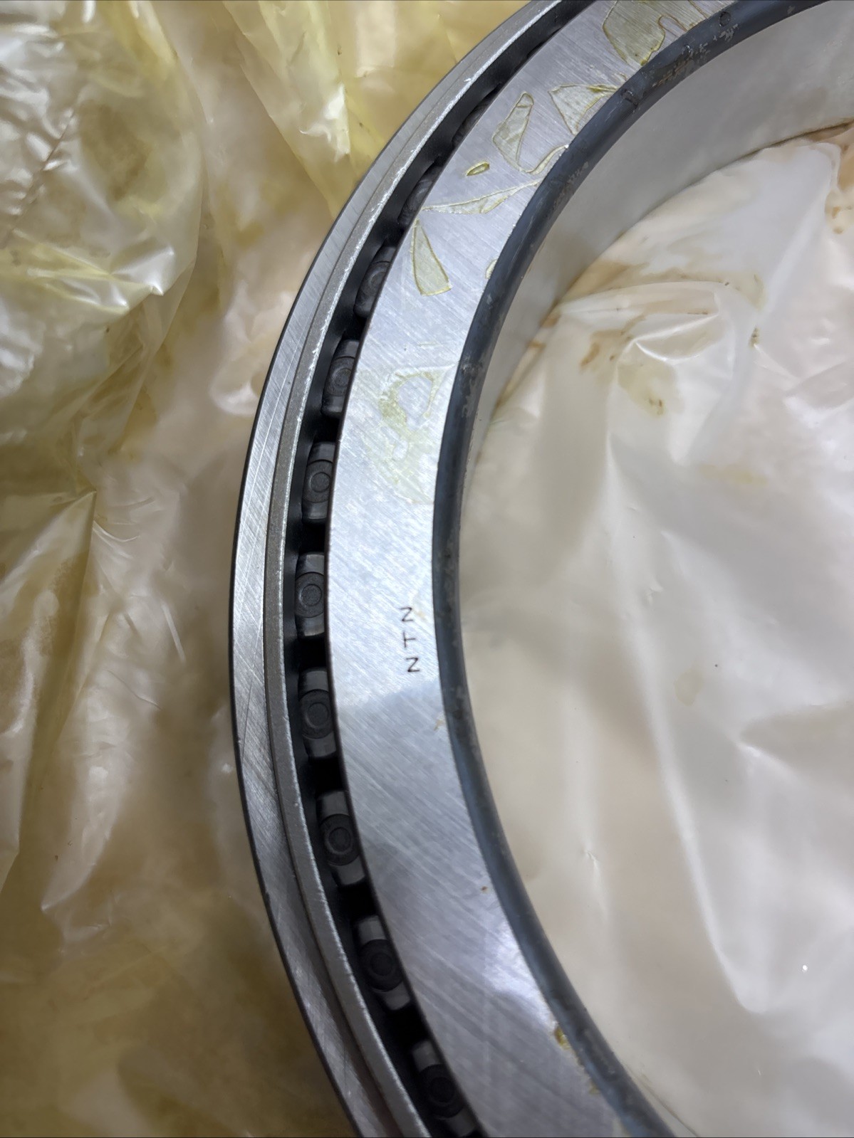 NTN Tapered Roller Bearing Cone: LM739749, 7 3/4 in Bore.New In Box.