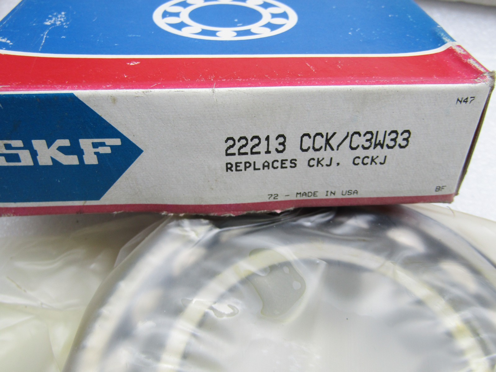SKF 22213 CCK C3 W33 65mm X 120mm X 31mm Spherical Roller Bearing 12:1 Tapered B