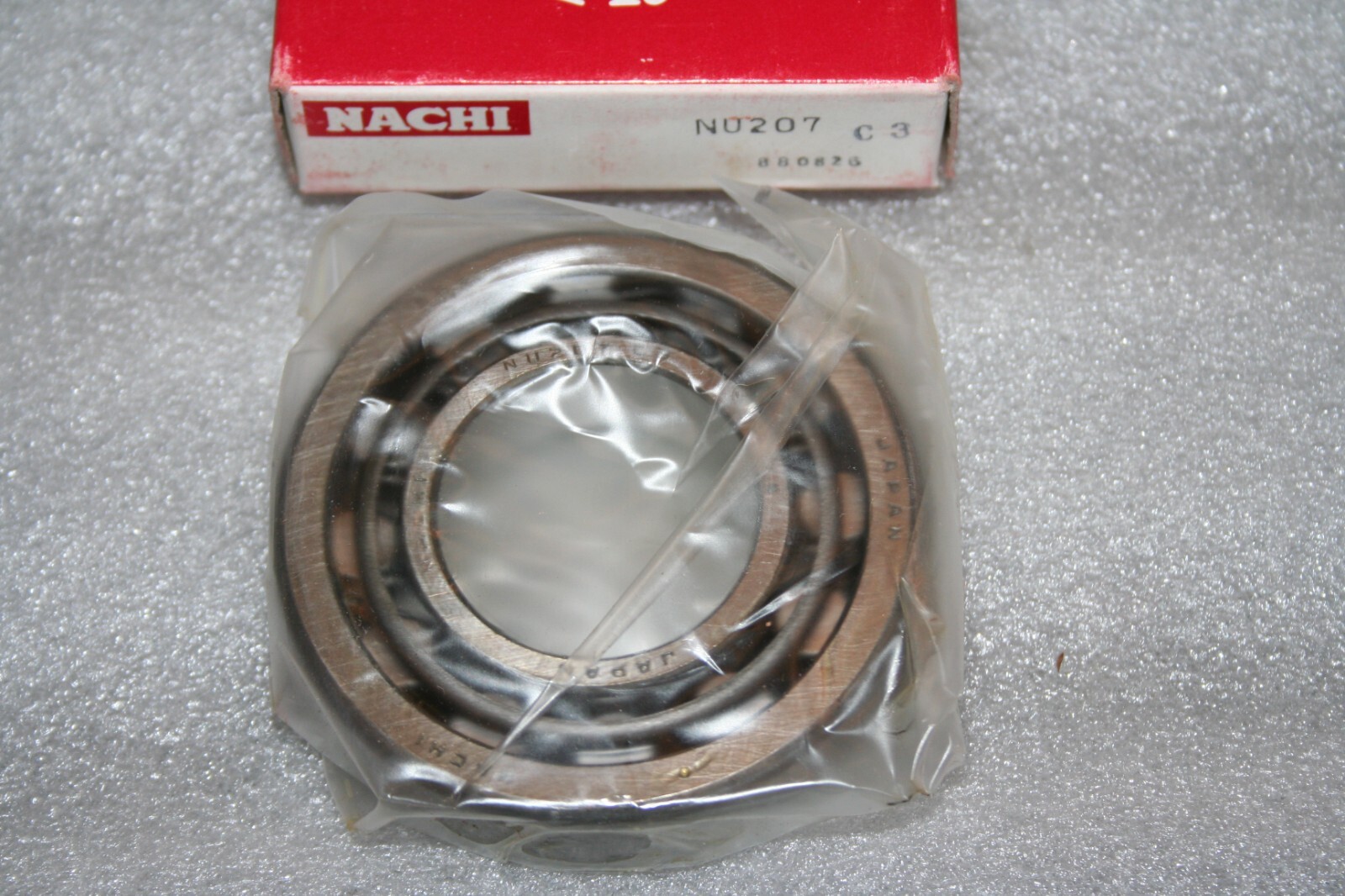 NACHI NU 207 C3 Cylindrical Roller Bearing * NEW *