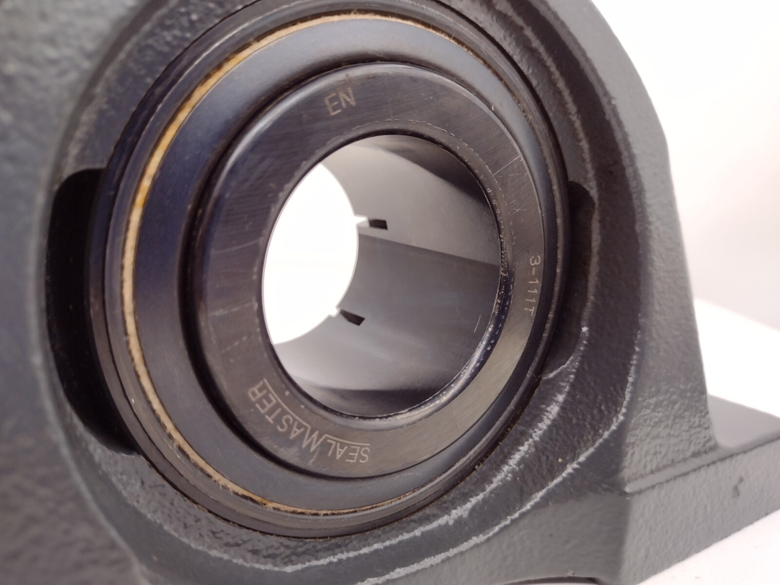 SealMaster MP-27T Pillow Block Ball Bearing Unit